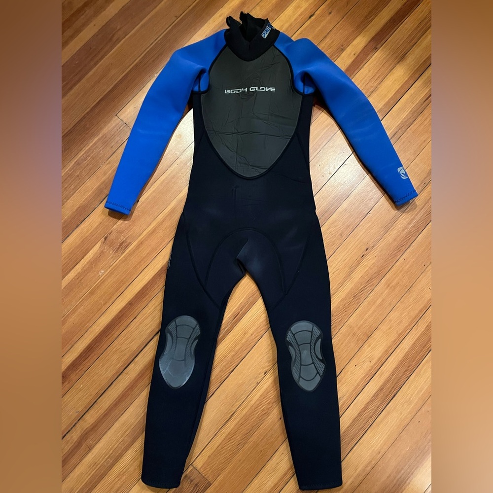 Body Glove Kids Size 8 Wetsuit